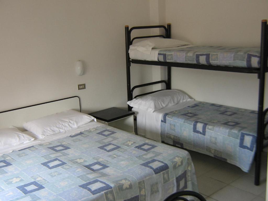 Hotel Ivette Rimini Rum bild