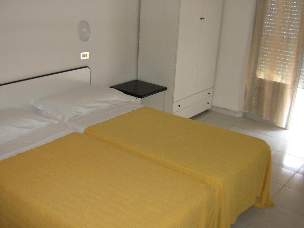 Hotel Ivette Rimini Rum bild
